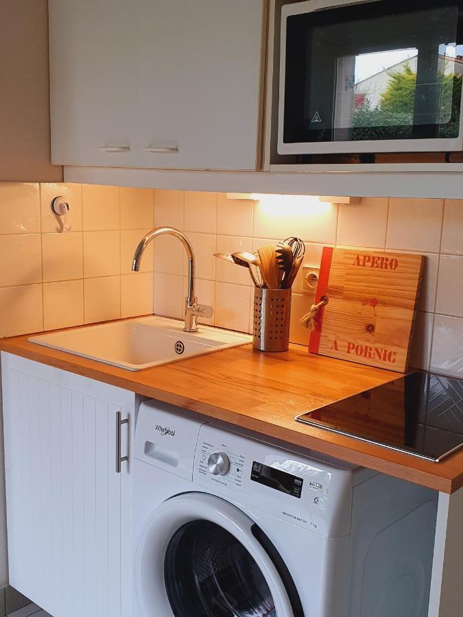 Petite Maison Dans Residence Avec Piscine Proche Plage Et Centre Ville A Pied ポルニック エクステリア 写真